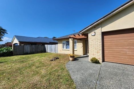 Photo of property in 20 Blackwood Drive, Wattle Downs, Auckland, 2103