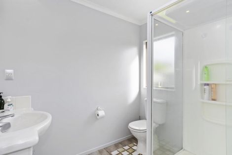 Photo of property in 8 Saint Clair Place, Papamoa Beach, Papamoa, 3118