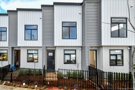 Photo of property in 3/22 James Laurie Street, Henderson, Auckland, 0612