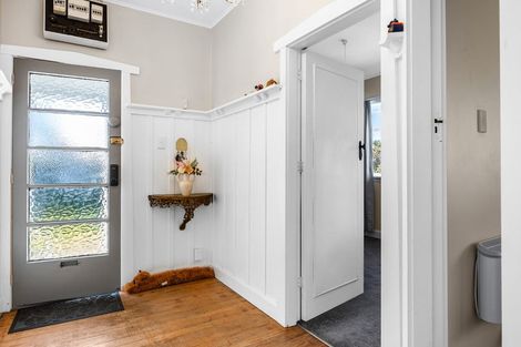 Photo of property in 6 Walsall Street, Addington, Christchurch, 8024