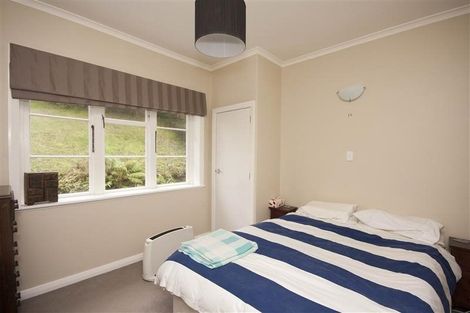 Photo of property in 5 Rodney Street, Northland, Wellington, 6012