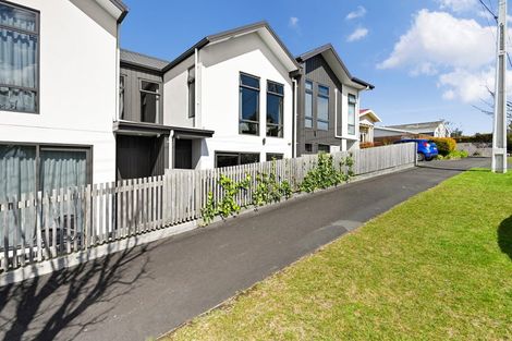 Photo of property in 25u2 Thackeray Street, Hamilton Lake, Hamilton, 3204