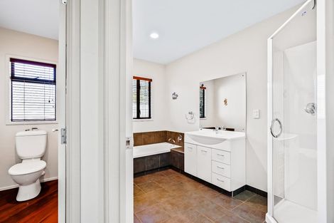 Photo of property in 14 Olive Grove, Havelock North, 4130