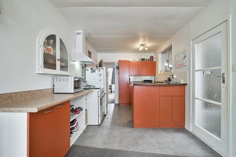 Photo of property in 2/34 Te Aute Road, Havelock North, 4130