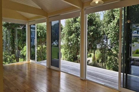 Photo of property in 28 Schooner Avenue, Snells Beach, 0920