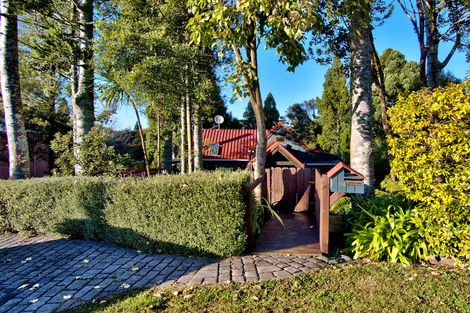 Photo of property in 196 Godley Road, Titirangi, Auckland, 0604