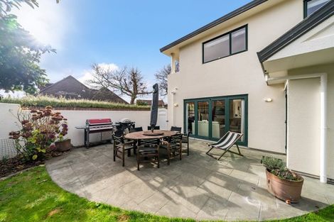 Photo of property in 59 Hautana Street, Woburn, Lower Hutt, 5010