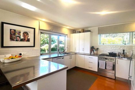 Photo of property in 37 Fishermans Bend, Whiritoa, Whangamata, 3691
