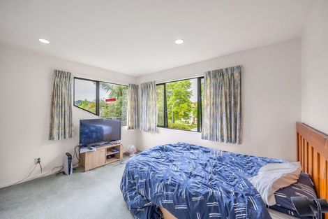 Photo of property in 32 Landing Drive, Albany, Auckland, 0632