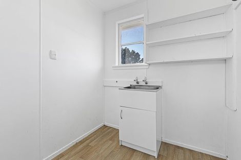 Photo of property in 6 Victoria Street, Waitara, 4320