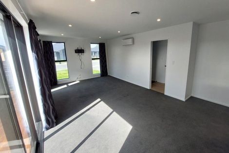 Photo of property in 18 Grimwood Street, Woodend, 7610