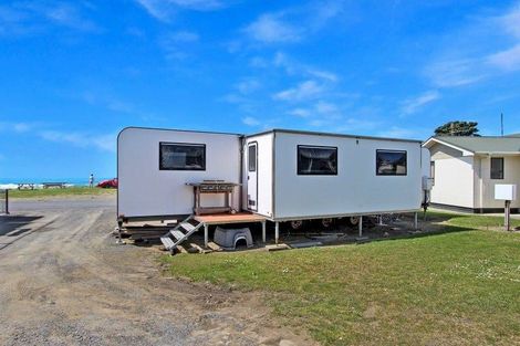 Photo of property in 52 Akitio Esplanade, Akitio, Pongaroa, 4991