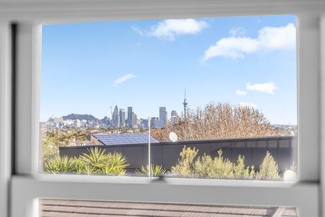 Photo of property in 8 Hororata Road, Hauraki, Auckland, 0622