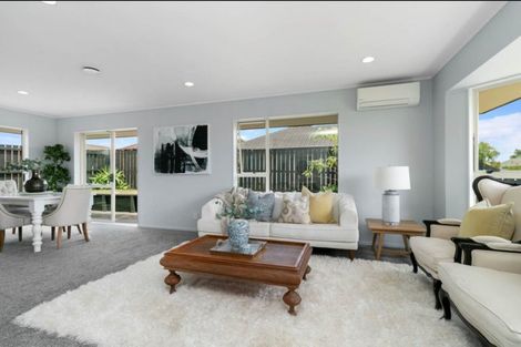 Photo of property in 3 Glen Osborne Terrace, Flat Bush, Auckland, 2019