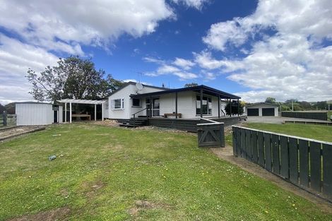 Photo of property in 2510 State Highway 2, Waipukurau, 4281