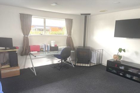 Photo of property in 16a Stanton Place, Woodend, 7610