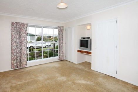 Photo of property in 3 Tudor Avenue, Ilam, Christchurch, 8041