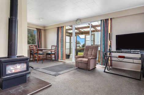 Photo of property in 30 Kowhai Avenue, Edgecumbe, 3120
