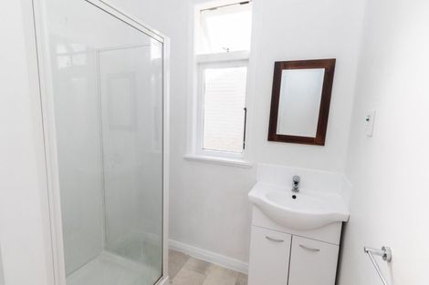 Photo of property in 1/364 The Parade, Island Bay, Wellington, 6023