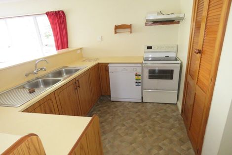 Photo of property in 30 Henley Street, Westport, 7825