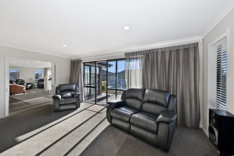 Photo of property in 1 Lloyds Close, Rolleston, 7614