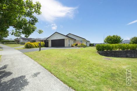 Photo of property in 11 Jessie Rise, Riverhead, 0820