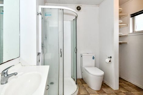 Photo of property in 27 Royston Street, Rosehill, Papakura, 2113