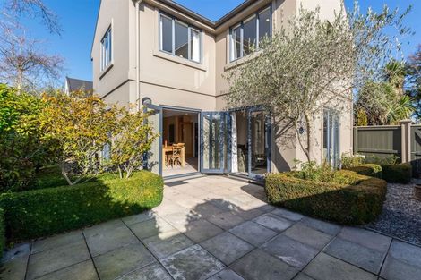 Photo of property in 24 Courtenay Street, St Albans, Christchurch, 8014