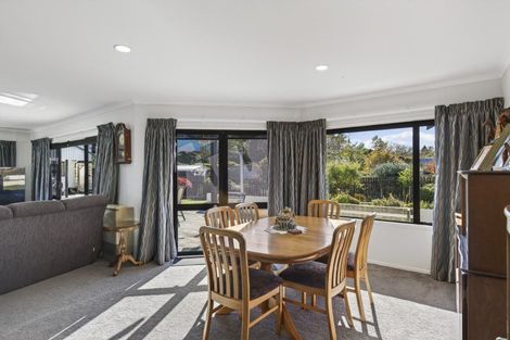 Photo of property in 20 Kowhai Street, Strandon, New Plymouth, 4312