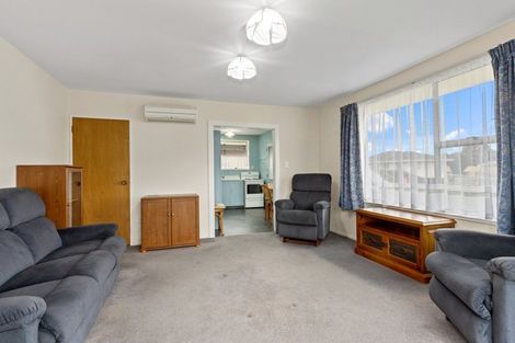 Photo of property in 18 Leonie Place, Aranui, Christchurch, 8061