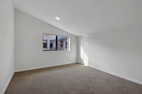 Photo of property in 5 Matau Way, Hauraki, 0622