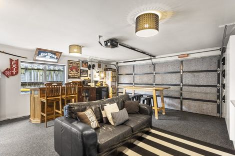 Photo of property in 41 Saltwood Street, Red Beach, 0932