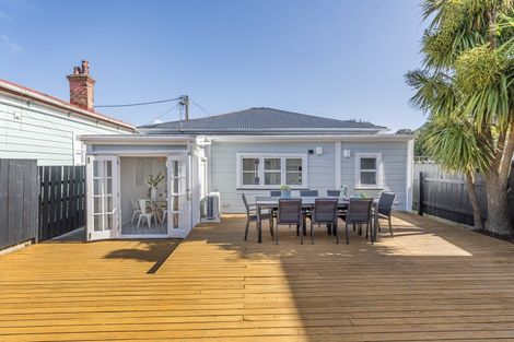 Photo of property in 20 Emmett Street, Newtown, Wellington, 6021
