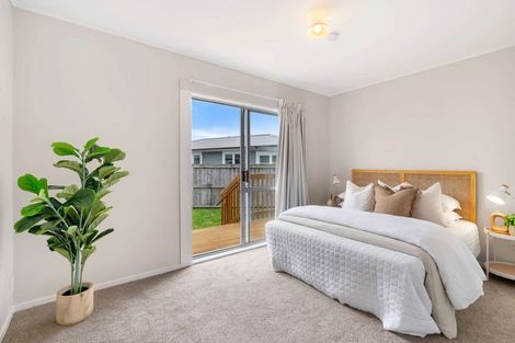 Photo of property in 37 Shoemaker Road, Waipu, 0510