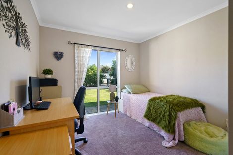 Photo of property in 16 Honiss Place, Cambridge, 3434