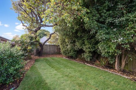 Photo of property in 1/27 Prossers Road, Saint Martins, Christchurch, 8022
