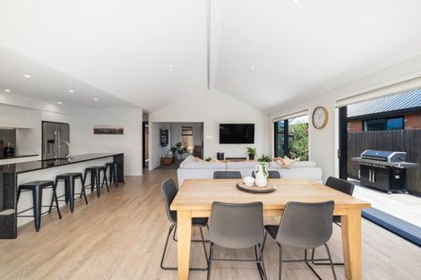 Photo of property in 8 Roys Street, Marshland, Christchurch, 8083