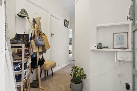 Photo of property in 6/1 Rixon Grove, Mount Victoria, Wellington, 6011