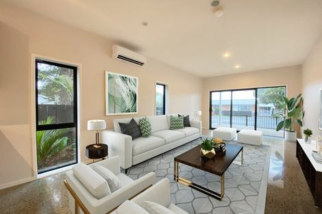 Photo of property in 5 Whakarato Way, Takanini, 2112