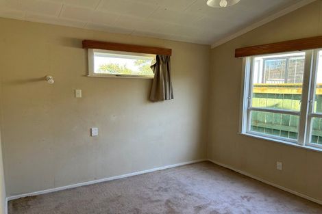 Photo of property in 72 Avondale Road, Taradale, Napier, 4112