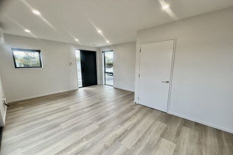 Photo of property in 1/10 Surrey Street, Linwood, Christchurch, 8062