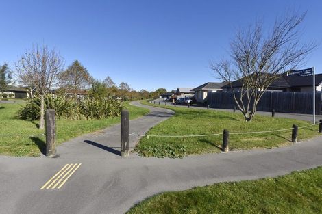 Photo of property in 10 Bowmore Lane, Broomfield, Christchurch, 8042