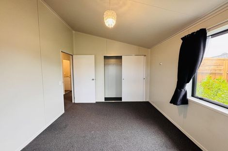 Photo of property in 67 Rhodes Drive, Kelvin Grove, Palmerston North, 4414