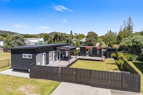 Photo of property in 3 Flame Tree Lane, Taipa, 0420