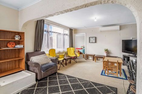 Photo of property in 40 Thyra Street, Dannevirke, 4930