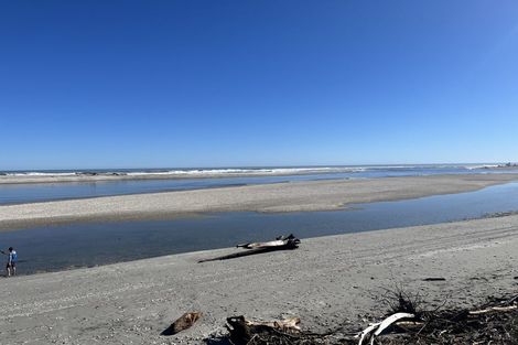 Photo of property in 11 Fox Moth Drive, Haast, 7886