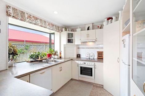 Photo of property in 143 Dixon Street, Masterton, 5810