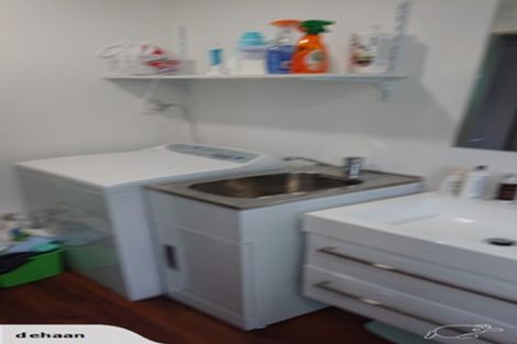 Photo of property in 6b Tulsa Grove, Totara Park, Upper Hutt, 5018