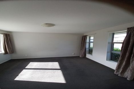 Photo of property in 21 Peak Crescent, Kaiapoi, 7630