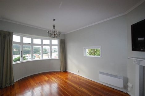 Photo of property in 18 Carrington Street, Mount Cook, Wellington, 6021